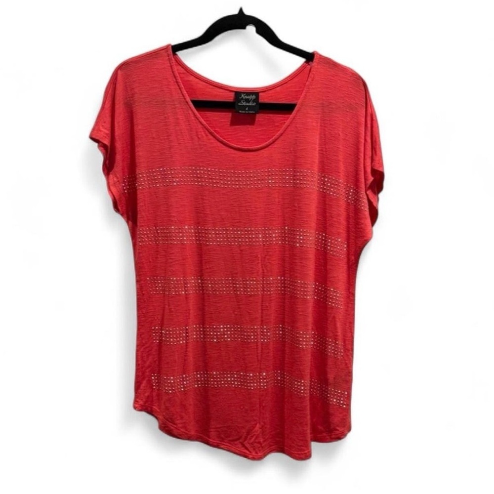 Stylish Women's Red Short Sleeve Tee